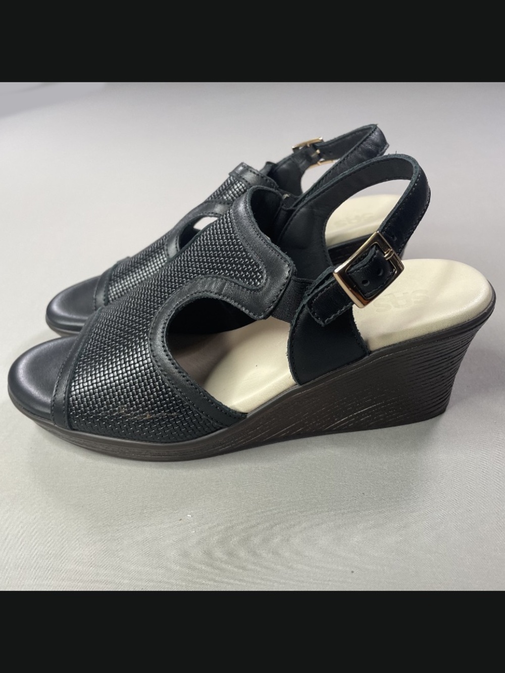 NEW SAS Shoes Womens 8.5 black brown leather wedge heels sandals casual summer - Picture 4 of 12
